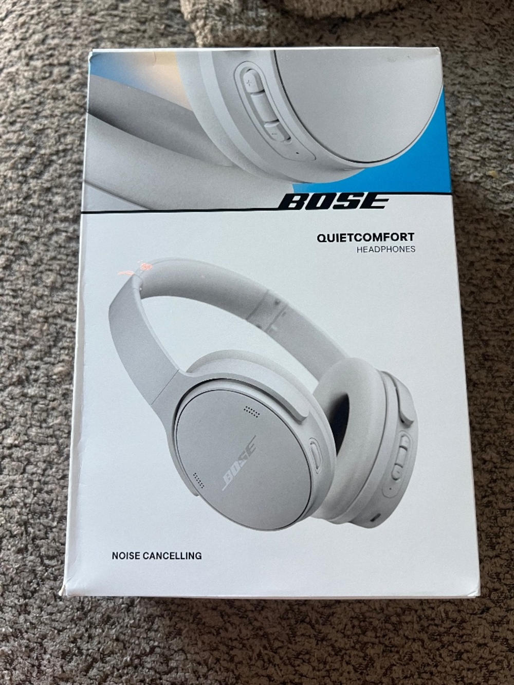 Bose QuietComfort Headphones New White Smoke